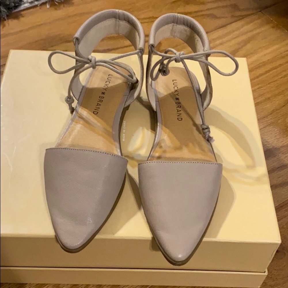Lucky Brand Mabonnee Lace Up Cobblestone L…
